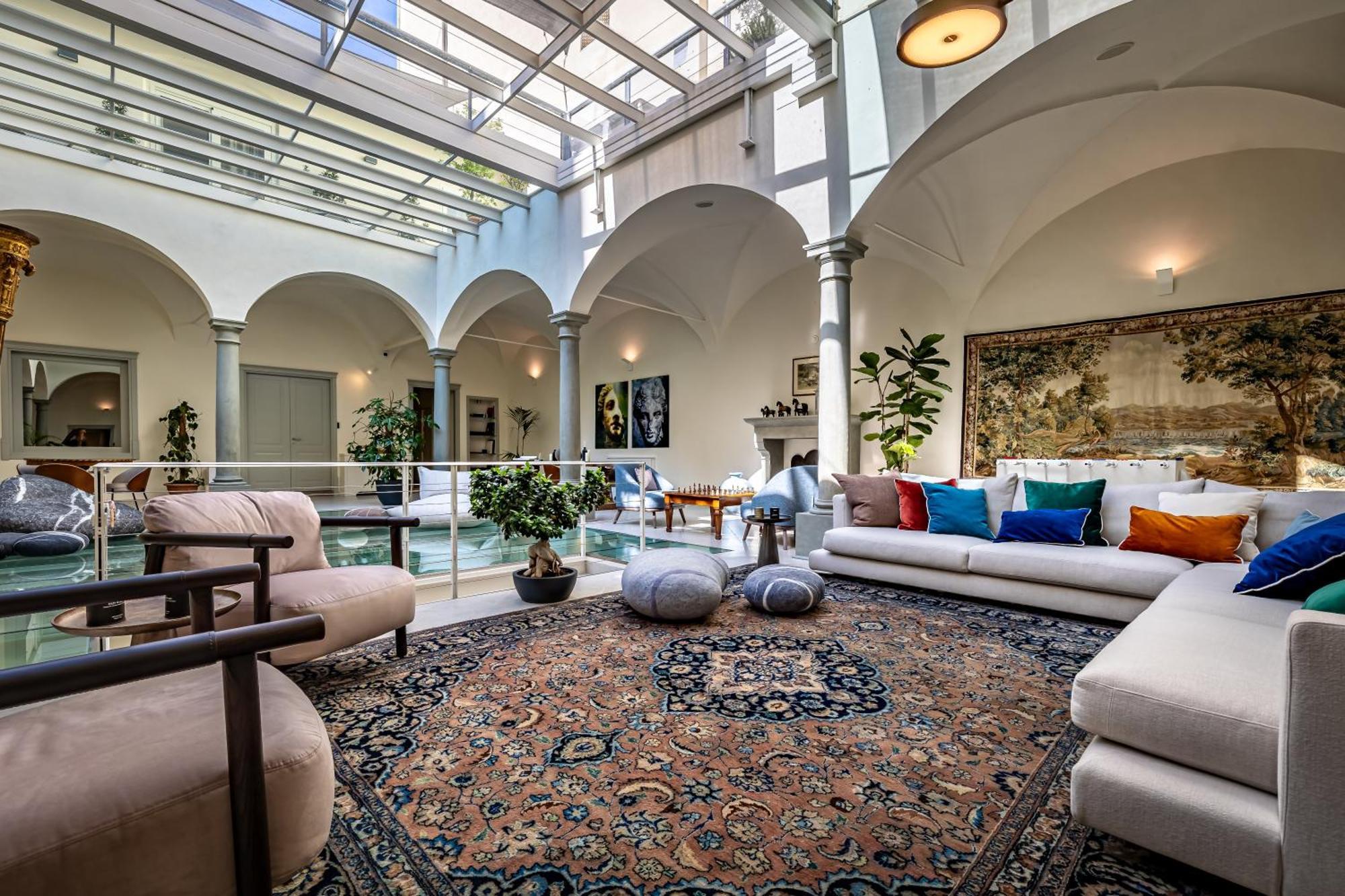 Dimora Collection - Le Corti - Boutique Luxury Suites In A Restored 13Th Century Convent, With Sauna And Gym (Adults Only) Florens Exteriör bild