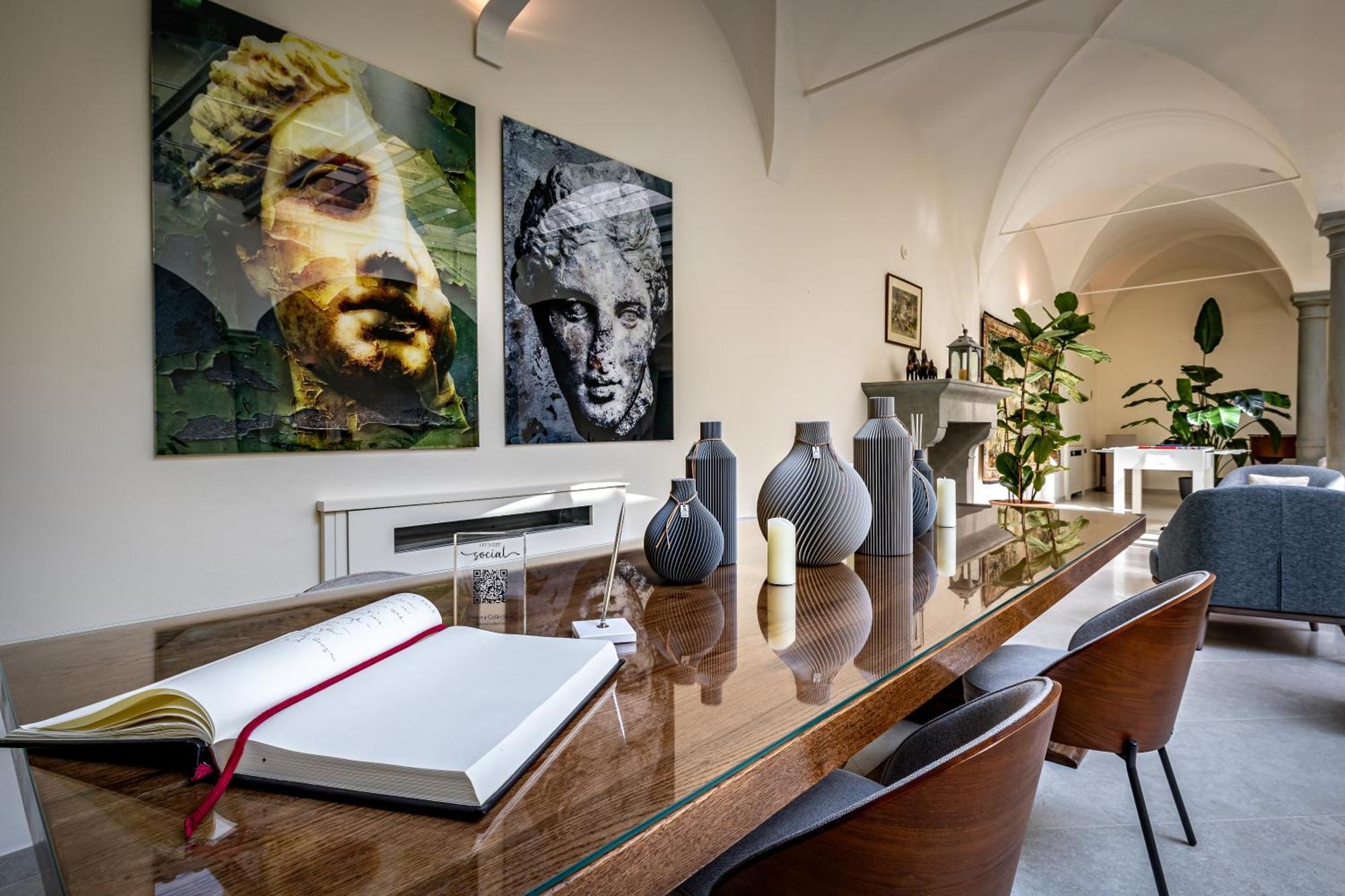 Dimora Collection - Le Corti - Boutique Luxury Suites In A Restored 13Th Century Convent, With Sauna And Gym (Adults Only) Florens Exteriör bild