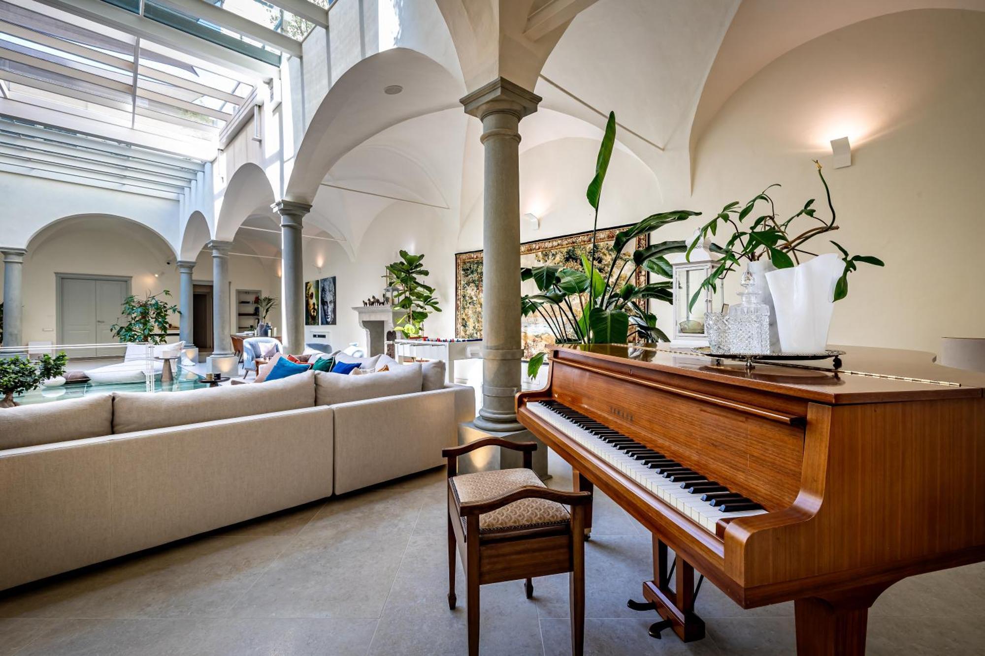 Dimora Collection - Le Corti - Boutique Luxury Suites In A Restored 13Th Century Convent, With Sauna And Gym (Adults Only) Florens Exteriör bild