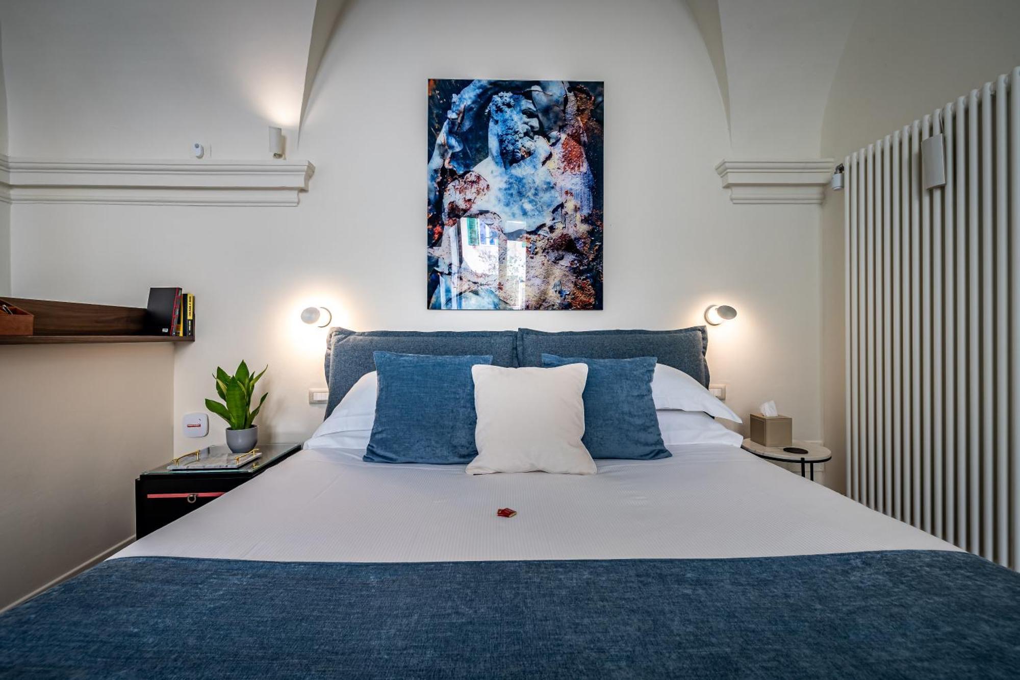Dimora Collection - Le Corti - Boutique Luxury Suites In A Restored 13Th Century Convent, With Sauna And Gym (Adults Only) Florens Exteriör bild