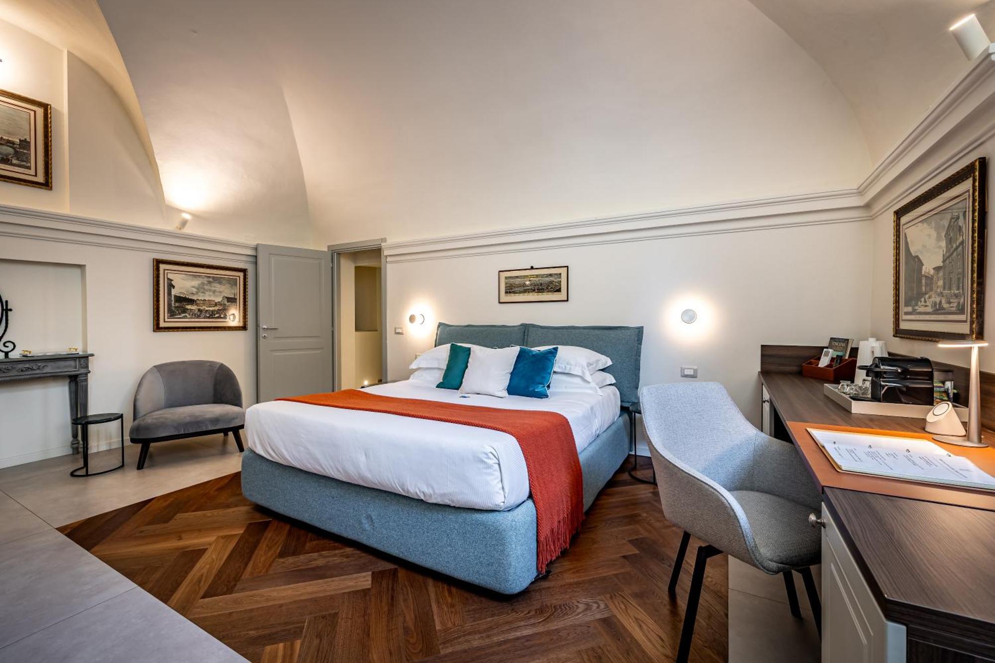 Dimora Collection - Le Corti - Boutique Luxury Suites In A Restored 13Th Century Convent, With Sauna And Gym (Adults Only) Florens Exteriör bild